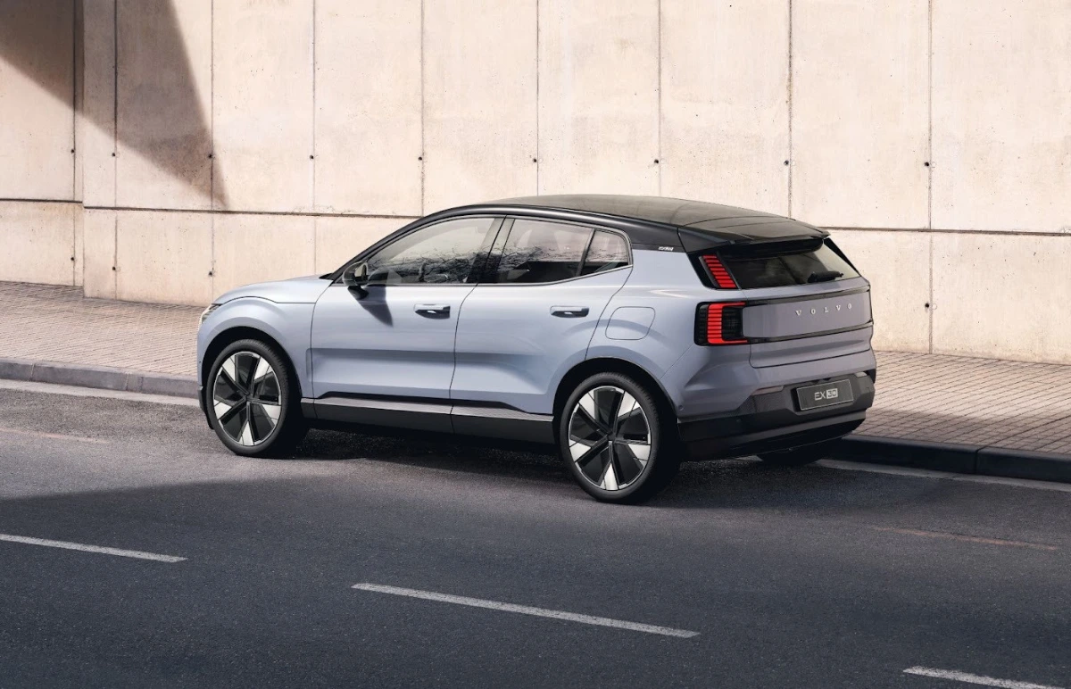 Volvo EX30 Pros & Cons Explained Featured Image